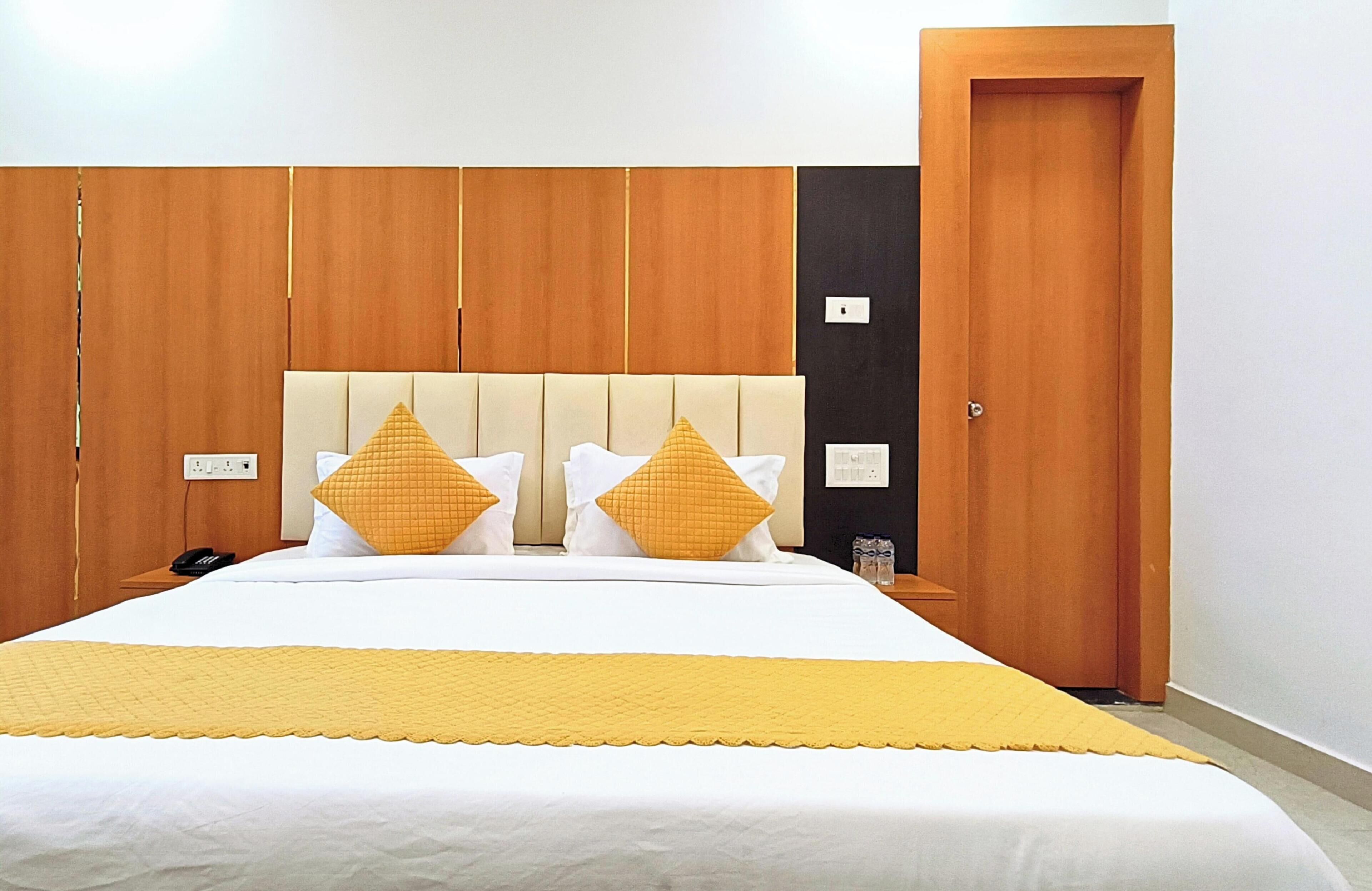 Superior Room | Iron/ironing board, WiFi (free)