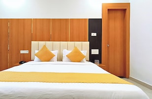 Superior Room | Iron/ironing board, free WiFi