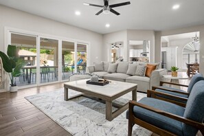 TV, fireplace, offices