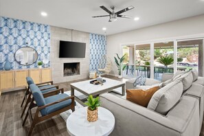 TV, fireplace, offices