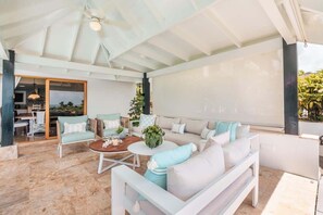 تلفزيون، مكتب