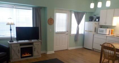 Charming cottage in Pensacola