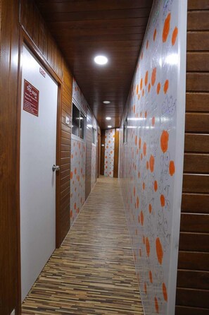 Exterior - Hotel Shiv Vandana Inn - Thane (Thane)