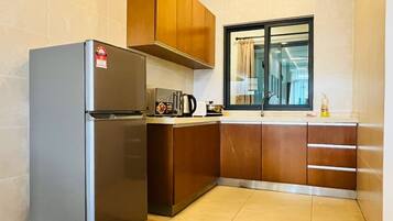 Luxury Apartment, Mountain View | Private kitchen
