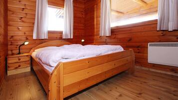 Ferienhaus | 2 Schlafzimmer, individuell eingerichtet