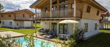 Chalet | Pool | Indoor pool, outdoor pool