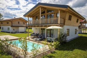 Chalet | Pool | Indoor pool, outdoor pool - Bergchalet Falkenstein, Inzell (Inzell)