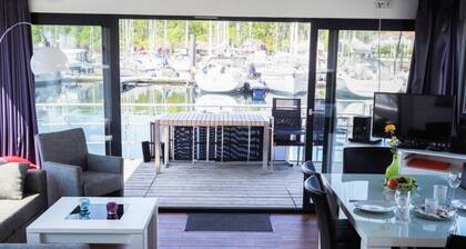 Hausboot in Boltenhagen