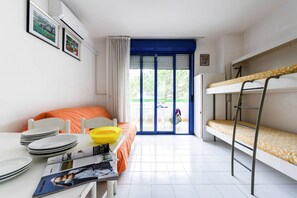 Apartamento | 3 quartos, individualmente mobiliados