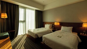 Standard Twin Room, Non-Smoking - Incheon Airport Global Hotel & Suites (Incheon)