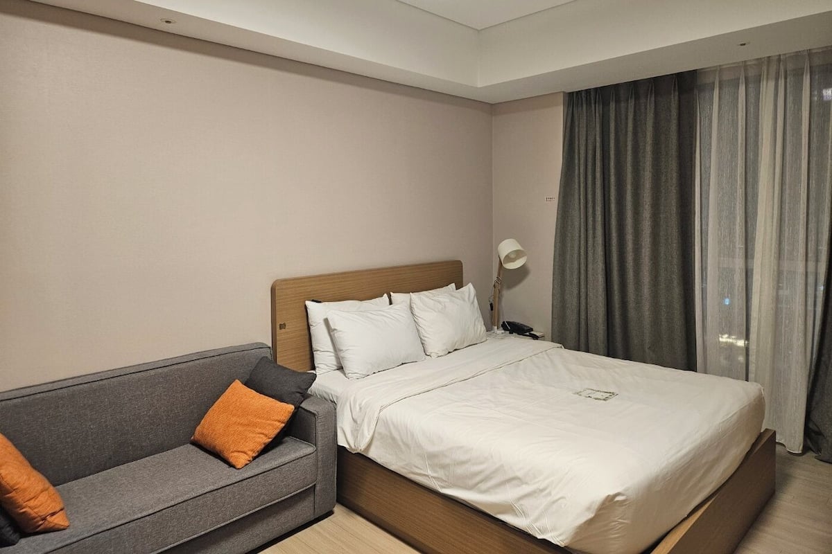 Business Double Room