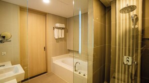 Bathroom - Incheon Airport Global Hotel & Suites (Incheon)