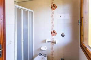 Bathroom - Apartment in Italy Near Sandy Beach (San Michele al Tagliamento)