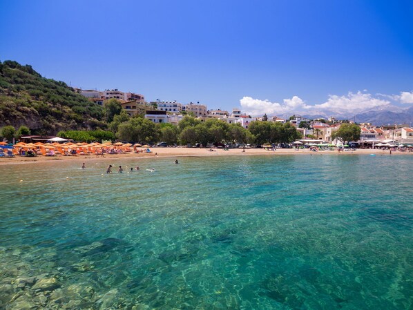 View from property - Cozy Holiday Home With Pool and Whirlpool in Maheri (Apokoronas)