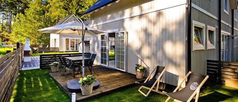 House | Outdoor dining