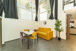 Interior - GuestHost - Galaxy Lofts - Appt Jupiter x4 (Torino)