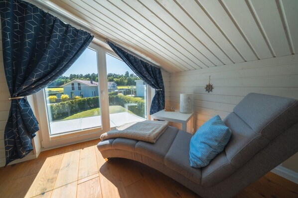 House | Living room - Ferienhaus Seewind mit Sauna am Dummer See (Dümmer)