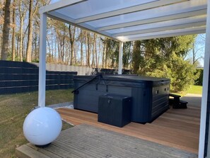 House | Spa treatment