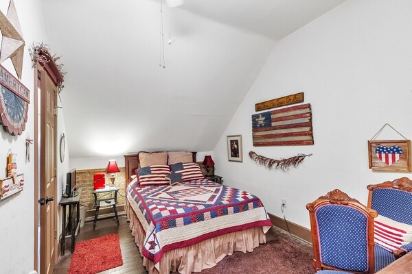 America Room 1 Bedroom By Main Street Bed & Breakfast - Bowling Green, KY