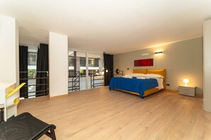 Iron/ironing board, WiFi, bed sheets - GuestHost - Galaxy Lofts - Appt Saturn x4 (Torino)