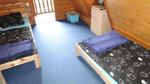 獨棟房屋 | 2 間臥室、布置獨特、床單