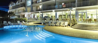 Apartment in Roseto Near Sandy Beach