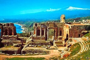 House | Exterior - Holiday Home in Castiglione di Sicilia (Piedimonte Etneo)