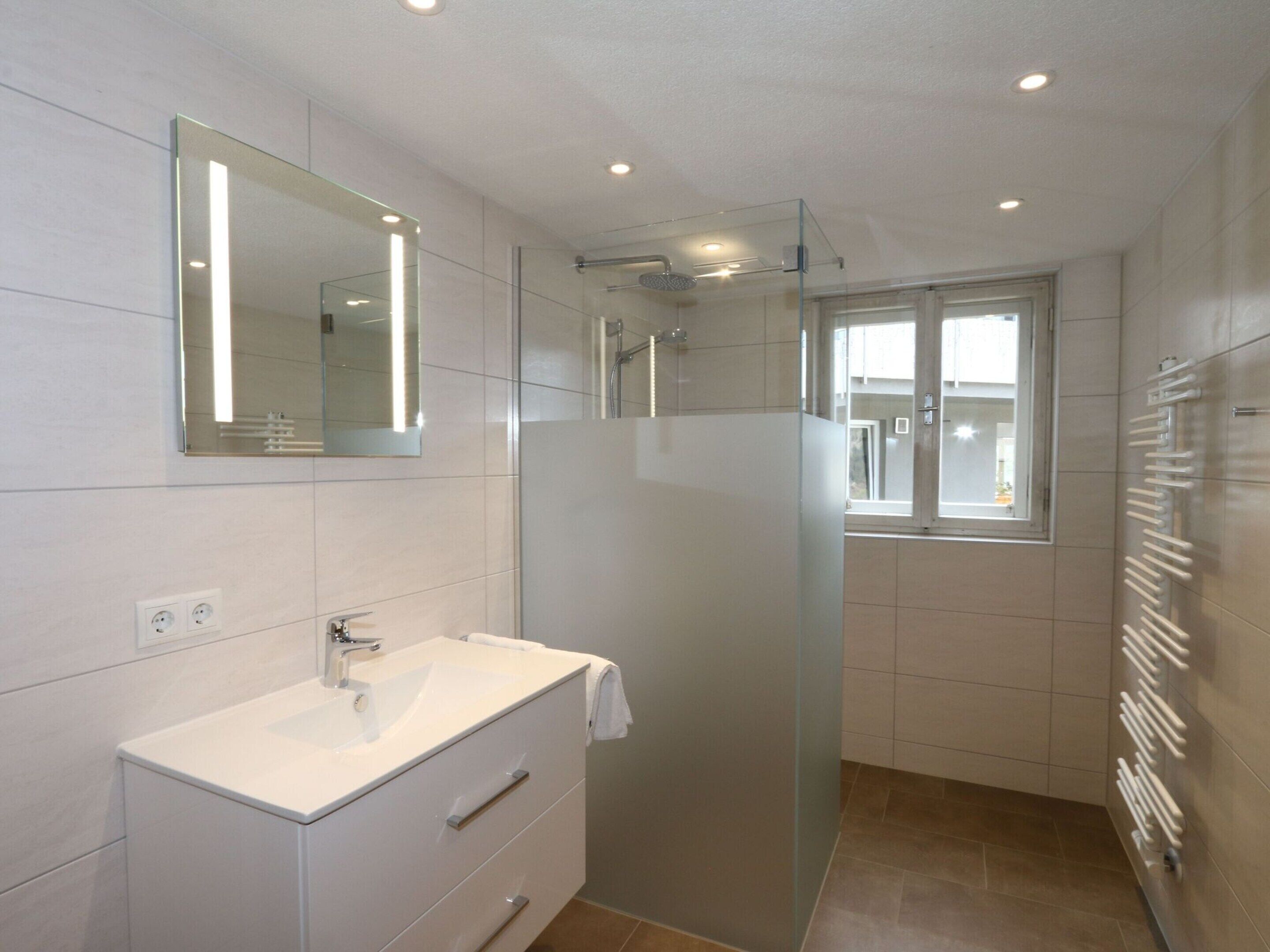 House | Bathroom