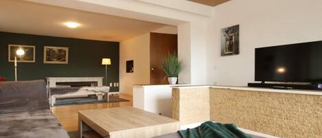 Lägenhet | 5 sovrum och unika möbler