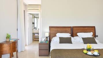 Villa | 2 bedrooms, individually furnished