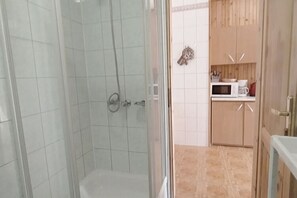 Bungalow | Badeværelse