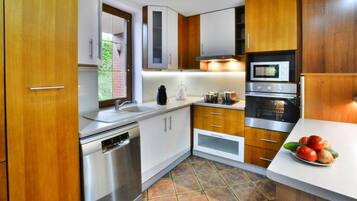 House | Private kitchen