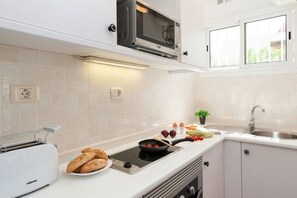 Bungalow | Eget kök | Barnstol
