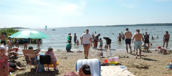 Holiday House With Swimming Pool in Morzyczyn