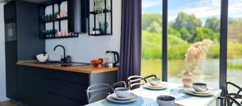 Houseboat in Lazy by Lake Jamno