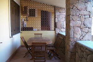 Dining - Apartments, Porto Pollo (Palau)