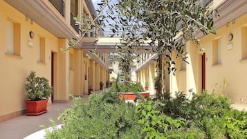 Apartment | Bahagian luar