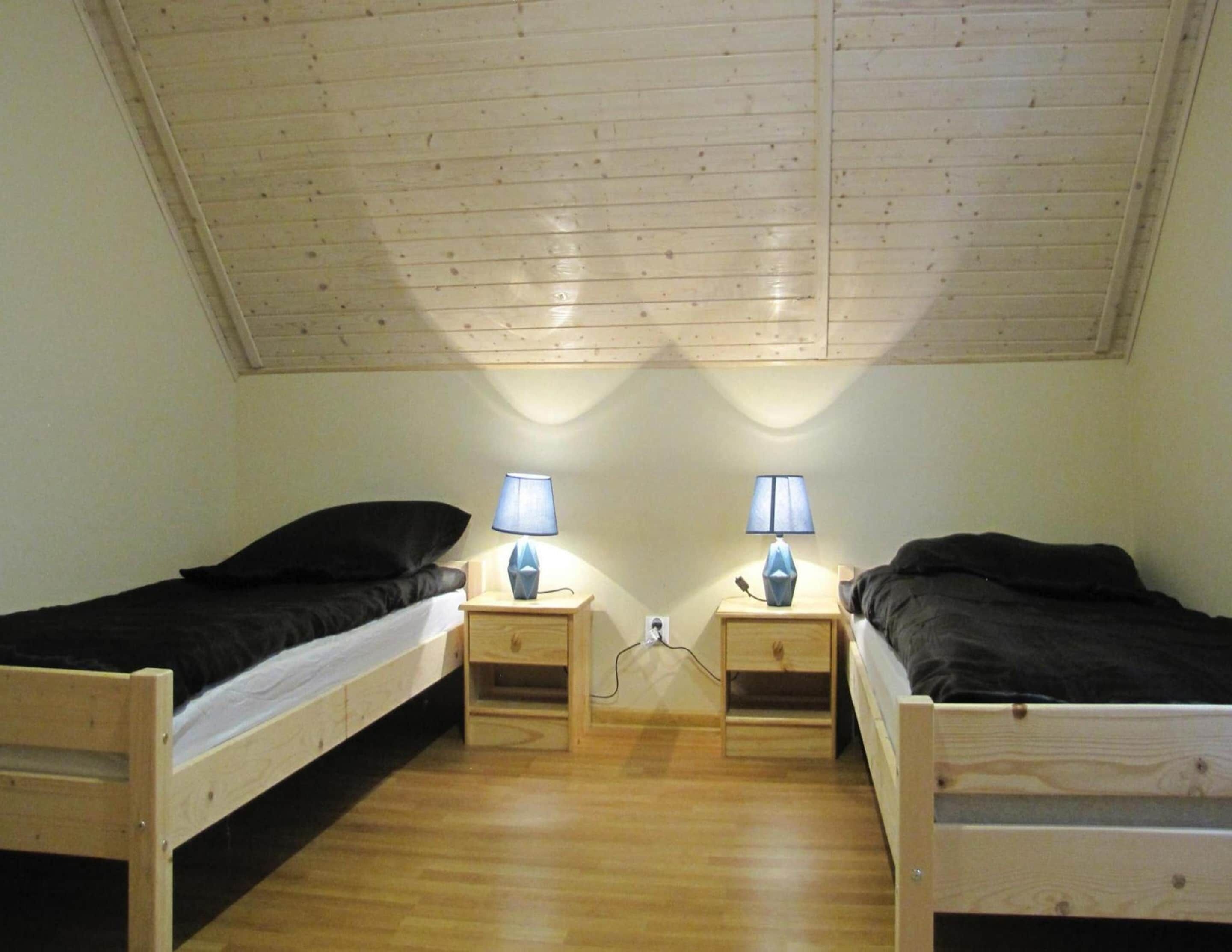 House | 2 bedrooms, individually furnished, bed sheets