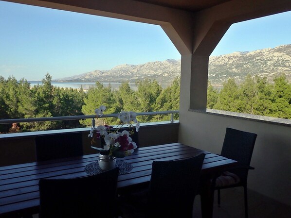 شقة | تناول الطعام