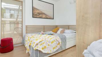 Apartment | 1 bedroom, individually furnished, iron/ironing board