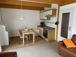 Private kitchen - Appartementhaus auf Pellworm (Pellworm)