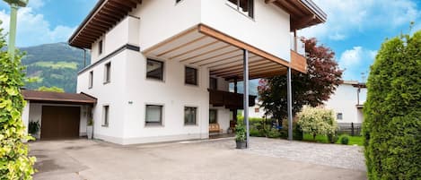 Apartment | Exterior
