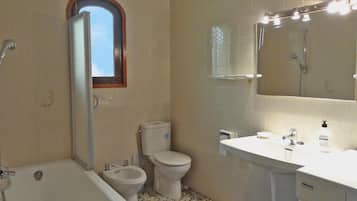 Ferienhaus | Badezimmer