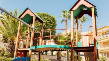 Apartment | Pool | Outdoor pool