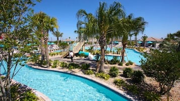 Een verwarmd zwembad