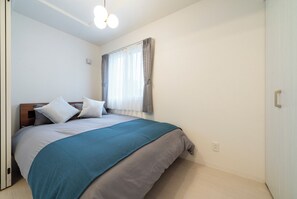 Slippers, bidet, towels, shampoo - UNAKITE 102 (Sapporo)