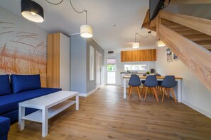 House | Dining