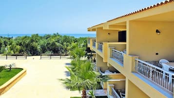 Apartment | Exterior