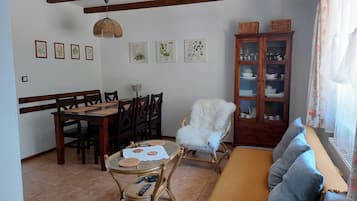 House | Living area | Fireplace