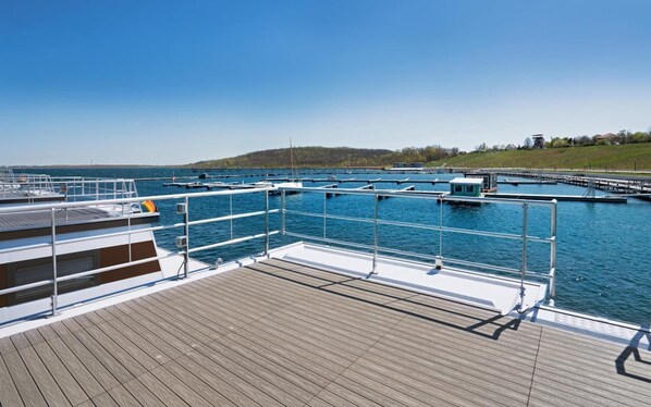 Property grounds - Hausboot Junior am Geiseltalsee, Braunsbreda (Braunsbedra)